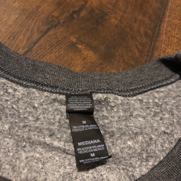 Thank you Canada tour gray sweatshirt size medium - Picture 3 of 3